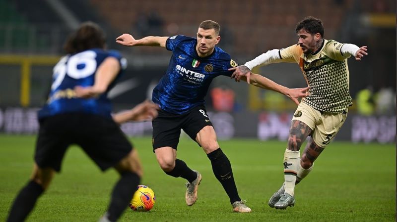 soi-keo-inter-milan-vs-venezia-ngay-04-11